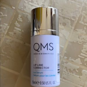 XX SOLDXX Qms medicosmetics lip line corrector